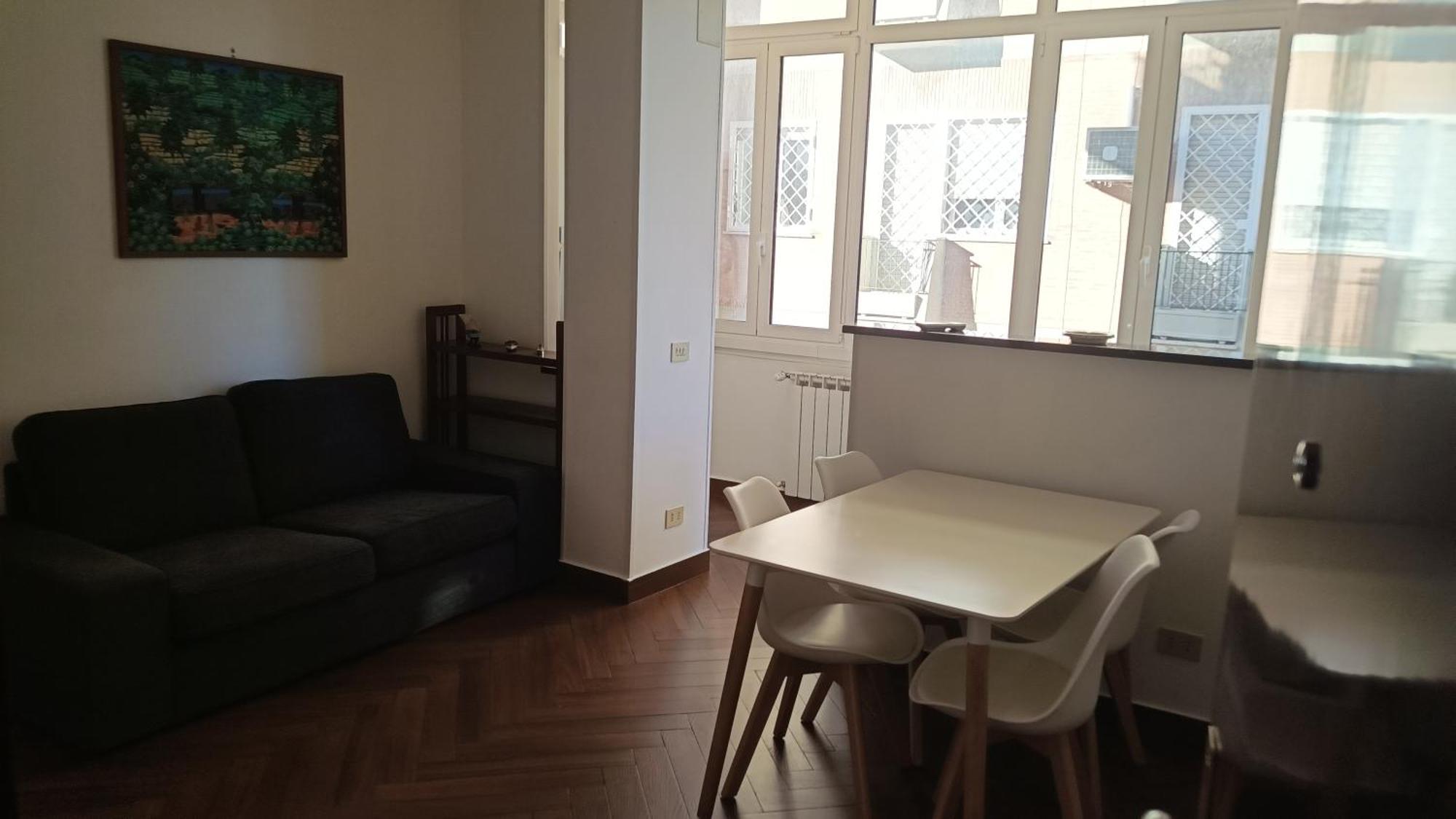Appiano Fs Wifi Netflix Sky 2 Stops From San Pietro Holiday home Rome